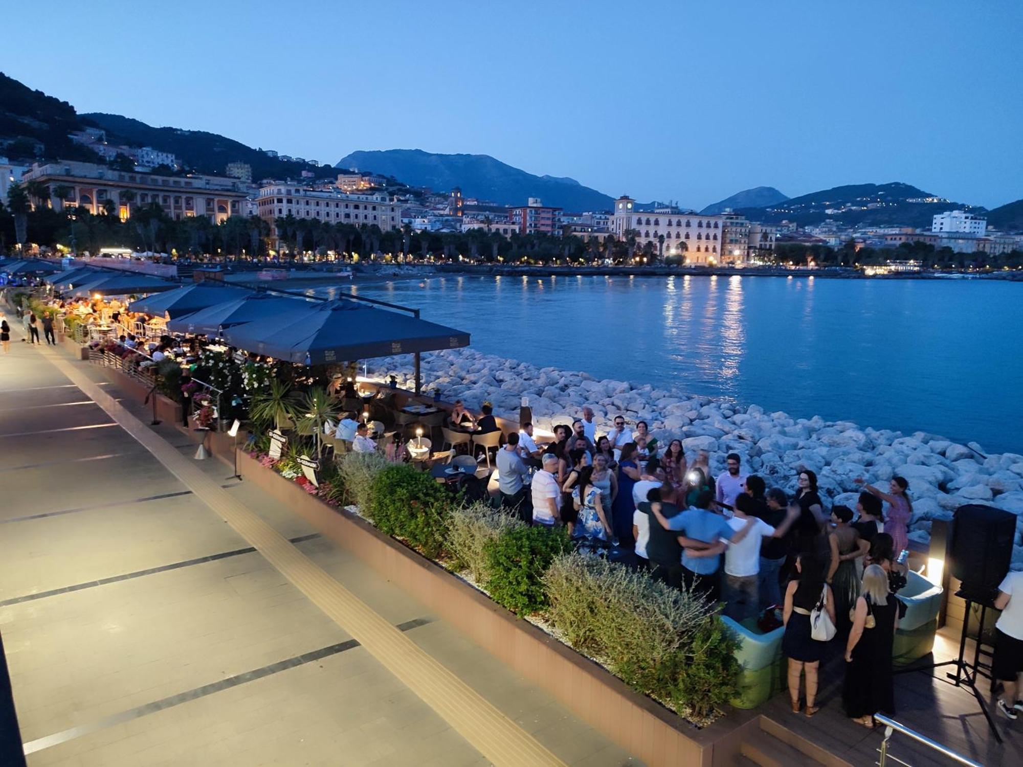 La Suite Del Corso Salerno Exterior foto